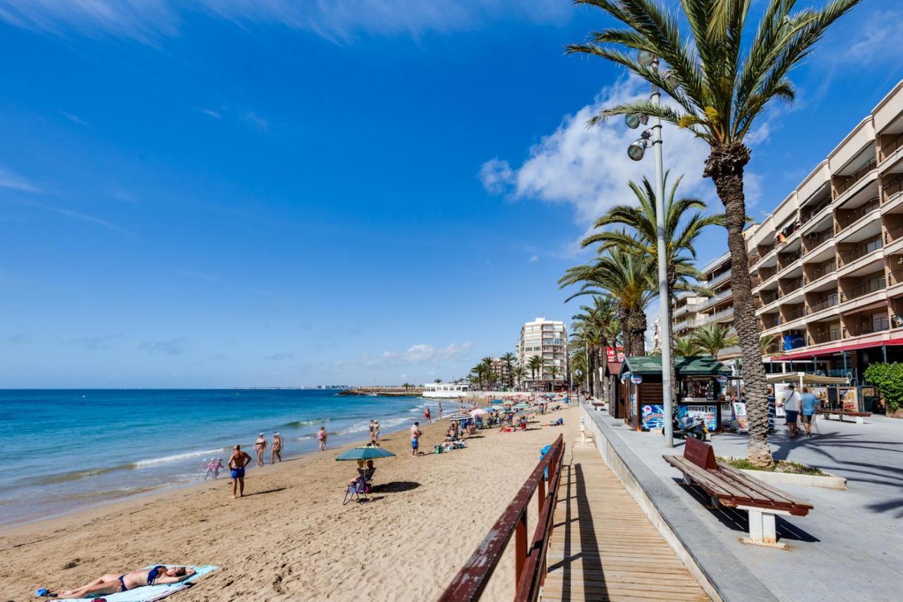 Apartment Studio Playa Del Cura Torrevieja Eksteriør billede